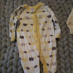 0\3 mos gymboree pj set
